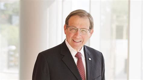 Centene to overhaul leadership, Neidorff to retire early, as company sett.